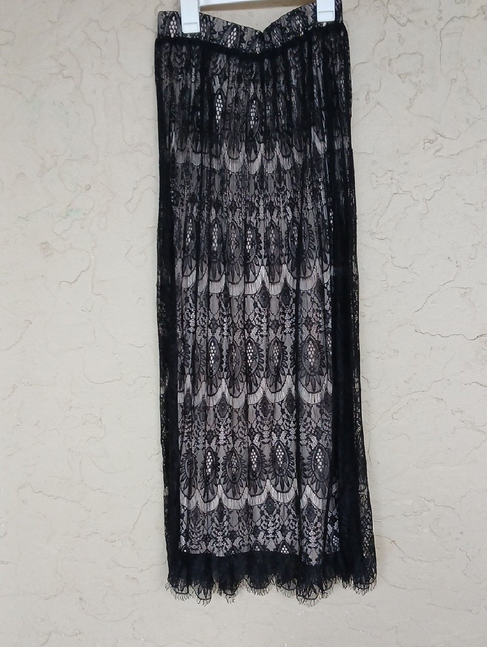 Forever 21 Black Lace Maxi Skirt